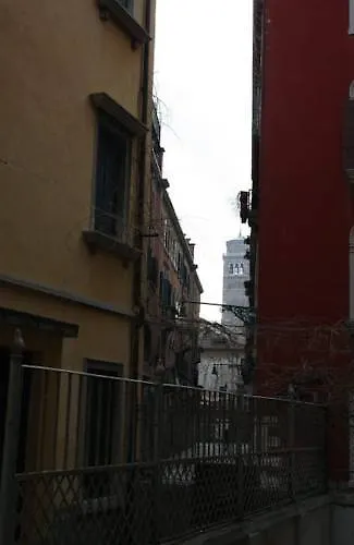 Frari 2 Apartment Venice Italy