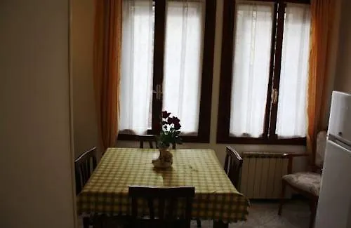 Frari 2 Apartment Venice